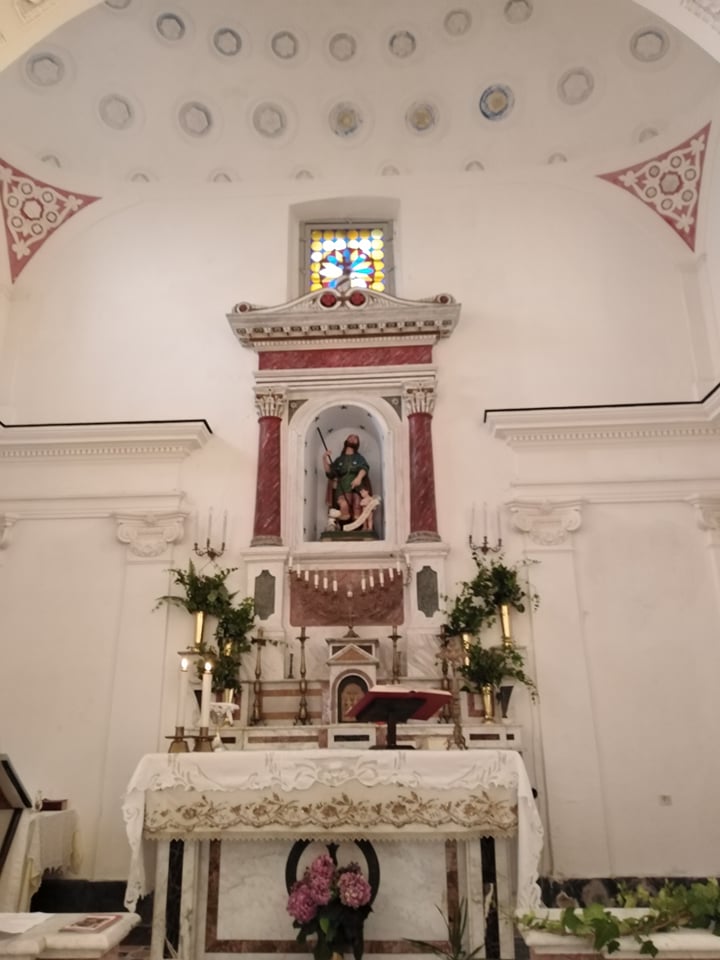 Perdifumo, interno della cappella di San Rocco