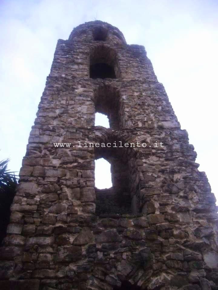 Lustra, campanile di Santa Maria Vetere